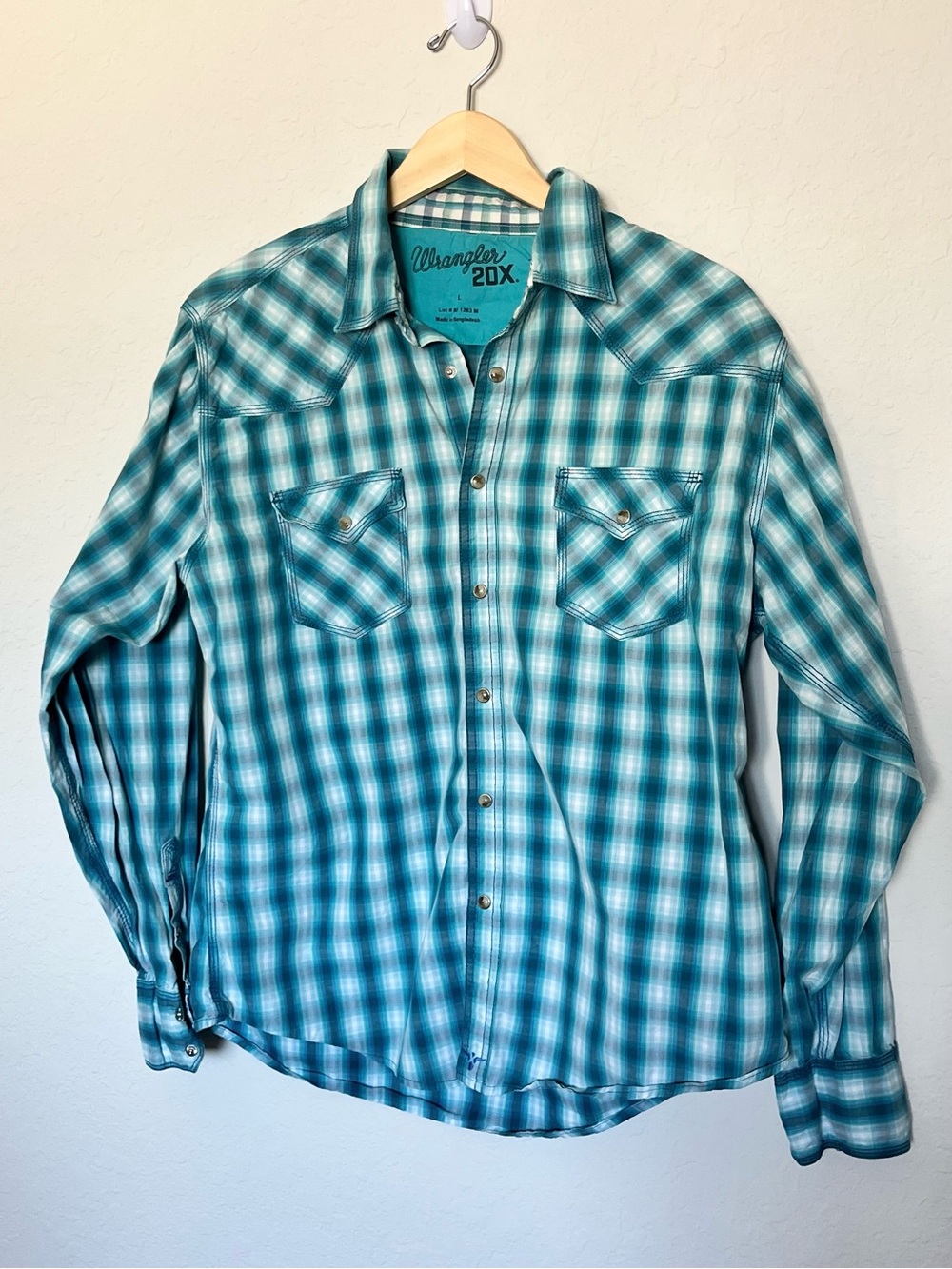 Wrangler 20X Blue Plaid Western Snap Shirt Large Cotton Pearl Snap Cowboy Rodeo